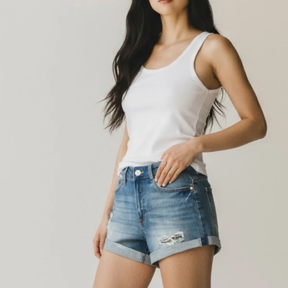 Kendall + Kylie The Icon Cuffed Jean Shorts Size 7/28 - Picture 9 of 9